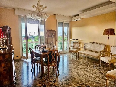 Attico ottimo stato, 140 m², Cittadella - Porta Nuova, Verona