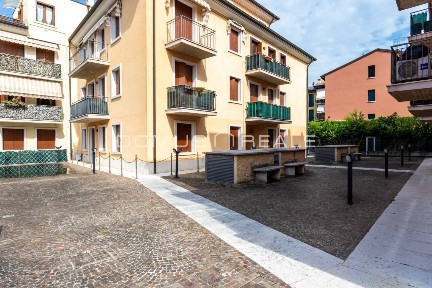 Attico via Trento 43, Centro, Castelnuovo del Garda