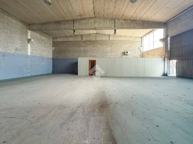 Magazzino - Deposito in Vendita