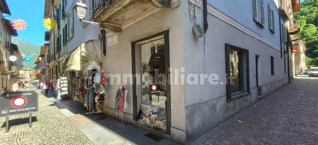 Negozio di abbigliamento in Affitto
