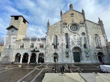 Locale commerciale in Affitto