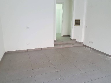 Locale commerciale in Affitto