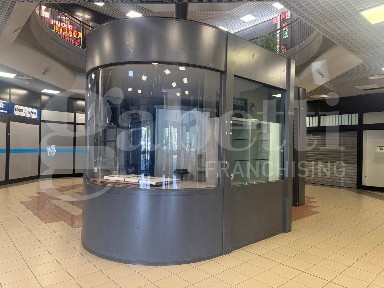 Locale commerciale in Affitto