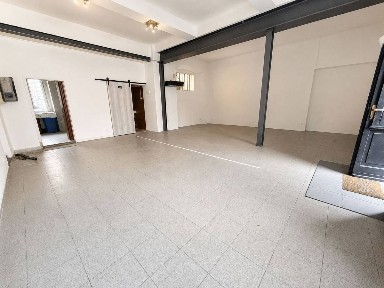Locale commerciale in Affitto
