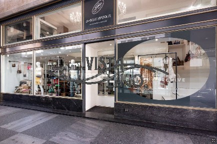 Como, Centro Storico, Via Francesco Ballarini 14