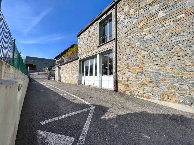 Locale commerciale in Affitto