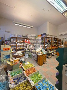 Erboristeria in Vendita