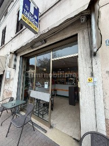 Tabaccheria in Vendita