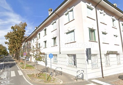 Locale commerciale in Vendita