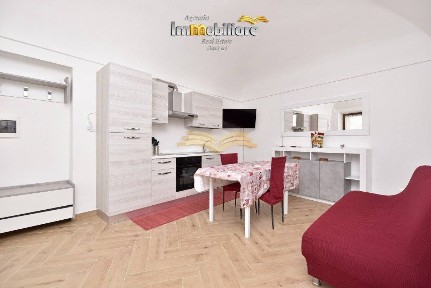 Bilocale via Magenta 8, Centro, Valenza