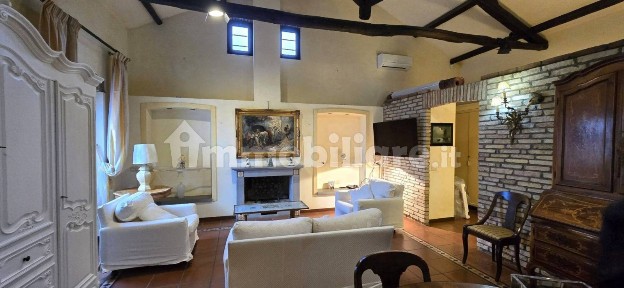 Quadrilocale via Nicolò Canelles 15, Castello, Cagliari