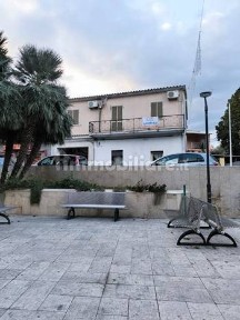 Trilocale via Cagliari 54, Centro, Sarroch