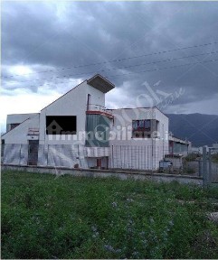 Capannone all'asta via dell' Industria snc, L'Aquila