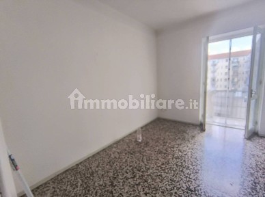 Trilocale buono stato, secondo piano, Cristo, Alessandria