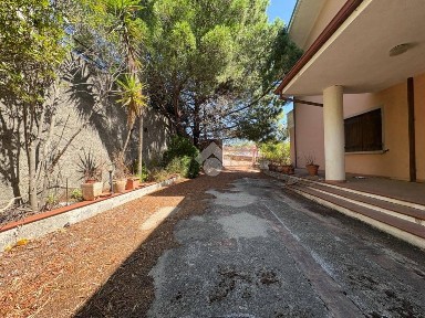 Villa a schiera via Leonardo Di Bona 4, Santa Maria, Catanzaro