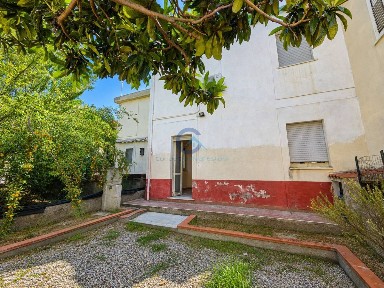Catanzaro, Catanzaro Lido, Via Cardinale Vincenzo Lauro, 19