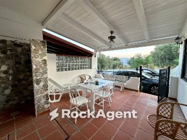 Villa a schiera Villaggio Lopilato, Caminia, Stalettì