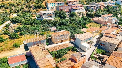 Lodè, Via Giuseppe Mazzini 44