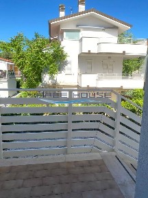 Cervia, Viale Vittorio Veneto, 26