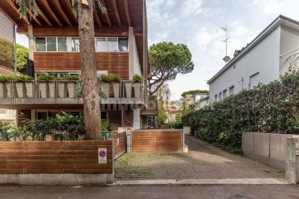 Trilocale viale Ludovico Ariosto 12, Milano Marittima, Cervia