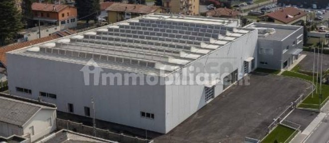 Capannone in Vendita