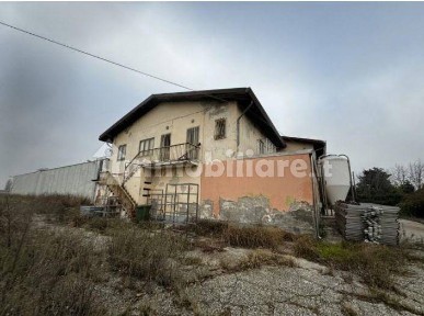 Capannone all'asta via Cicogna, 5, Pojana Maggiore