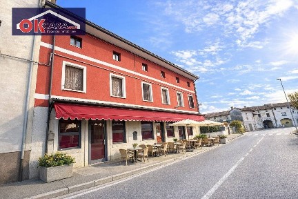 Locale commerciale in Affitto