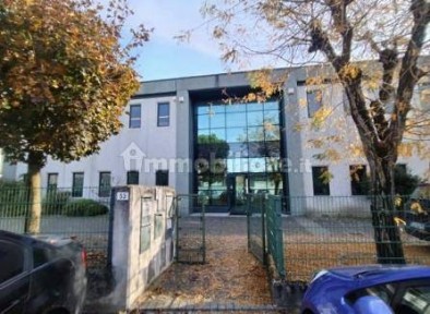 Capannone all'asta via Dell'artigianato 53, Trissino