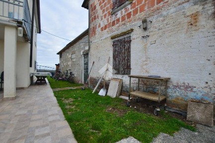 Magazzino - Deposito in Vendita