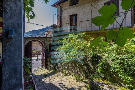 Terratetto unifamiliare via Silvio Pellico 103, Ranzanico