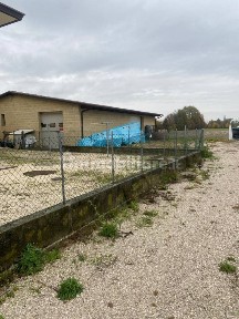 Magazzino - Deposito in Vendita