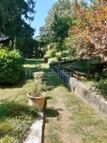 Terratetto plurifamiliare 230 m², Caprino Bergamasco
