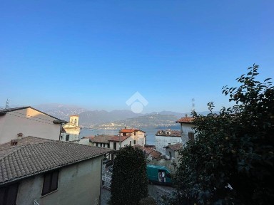 Terratetto unifamiliare via Chiesa San Michele 20, Centro, Tavernola Bergamasca