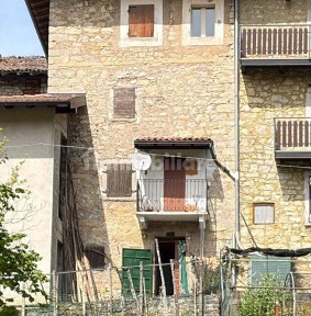 Casa indipendente all'asta via Camonier 53, Zogno