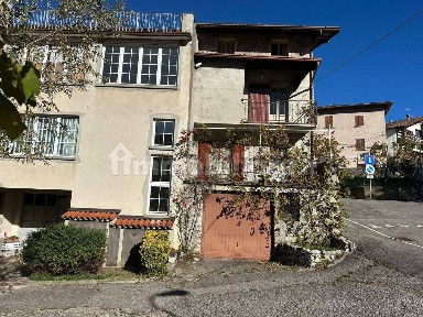 Terratetto unifamiliare via Oprando Abate 6, Casale, Albino
