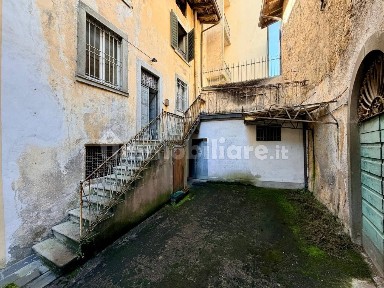 Terratetto unifamiliare piazza Baradello, Centro, Clusone