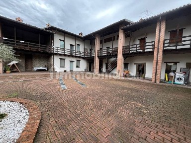 Casa indipendente all'asta via Piave 8, Madone