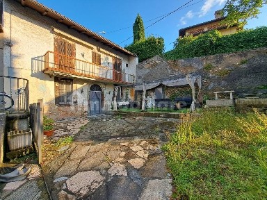 Terratetto unifamiliare via L. Suardo, Sarnico