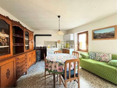 Terratetto unifamiliare via Villa, 2, Rogno