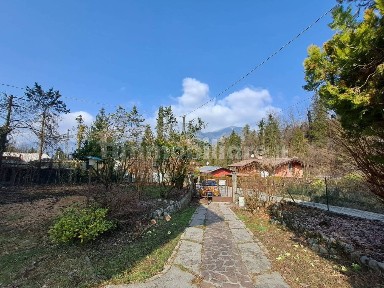 Clusone, Via Val Flesch, 12