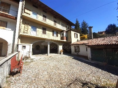 Clusone, Via San Narno