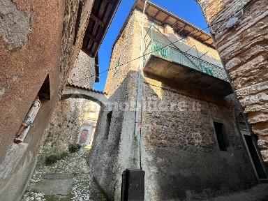 Terratetto unifamiliare via Ponte Barlino, Almenno San Bartolomeo