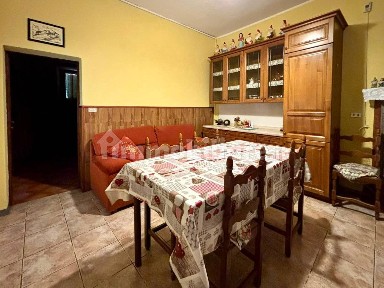 Terratetto unifamiliare via De Ocha, Centro, Gandino