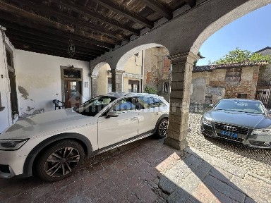 Terratetto unifamiliare 221 m², buono stato, Centro, Castelli Calepio