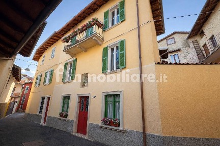 Clusone, via Clì, 27