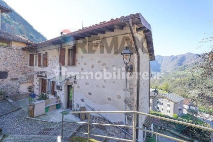 Terratetto unifamiliare 127 m², ottimo stato, Antea, San Pellegrino Terme