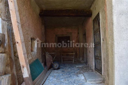 Terratetto plurifamiliare via Vanini, Centro, Oltre il Colle