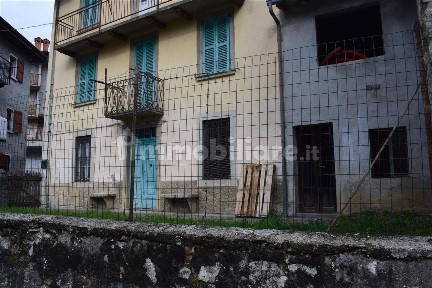 Terratetto plurifamiliare via 4 Novembre, Ascensione, Costa Serina