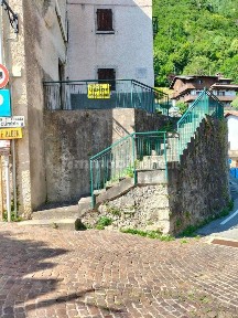 Terratetto unifamiliare via Fratelli Cornetti, Centro, Cornalba