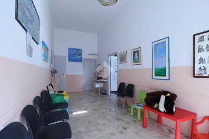Locale commerciale in Affitto